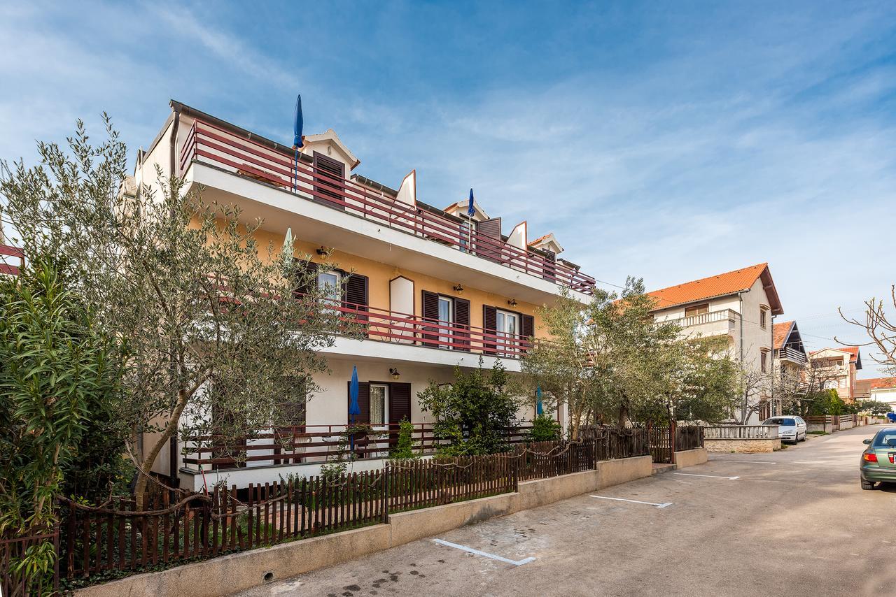 Apartments Boris Vodice Buitenkant foto