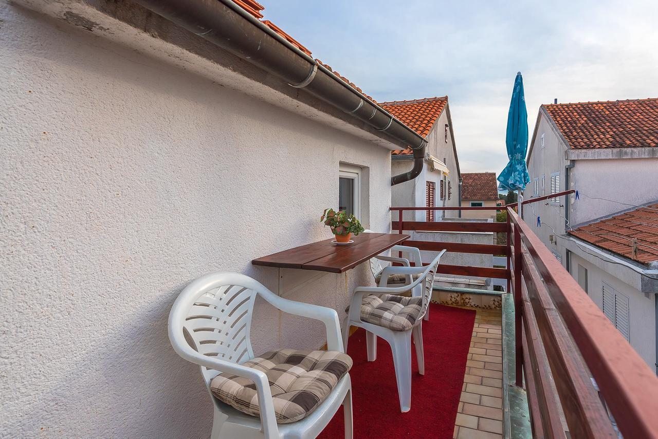 Apartments Boris Vodice Buitenkant foto
